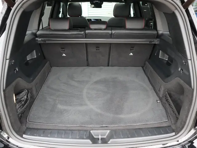 Mercedes-Benz GLB 200 2021 Benzine 8