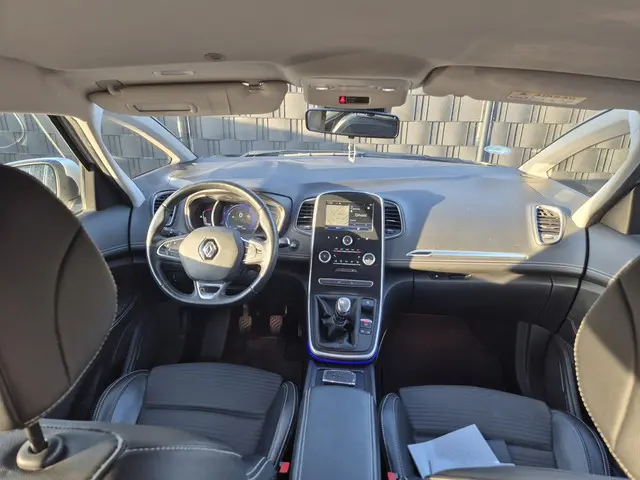 Renault Scénic 1.2 TCe Zen 2017 Benzine 14