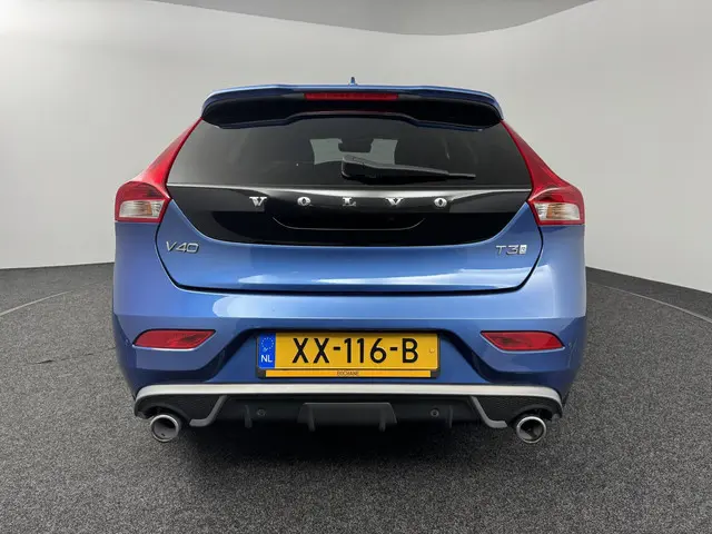 Volvo V40 1.5 T3 Polar+ Sport 2019 Benzine 18