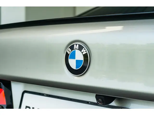 BMW M5 5 Serie Competition 2020 Benzine 24