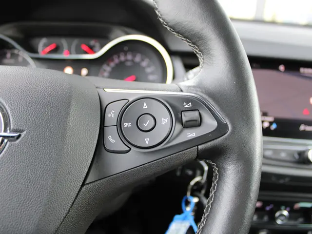 Opel Crossland 1.2 Turbo Elegance 2021 Benzine 17