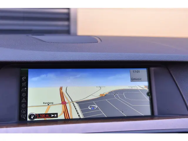 BMW 5 Serie Touring 535i High Executive 2012 Benzine 15