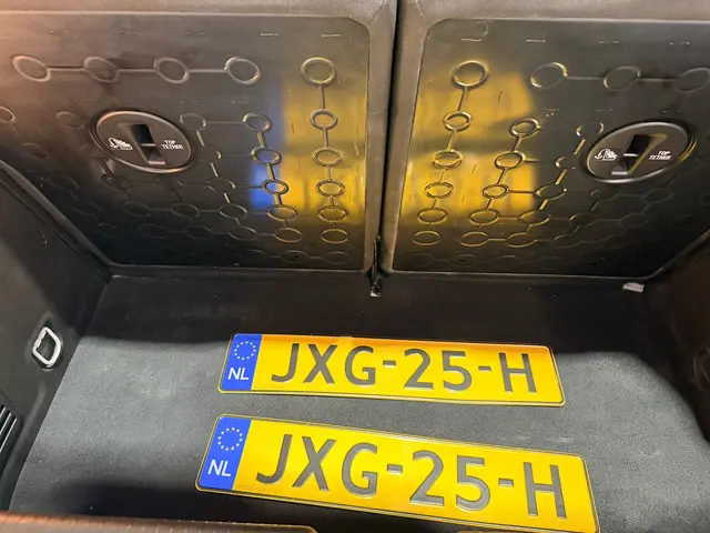 Opel ADAM 1.2 City (AIRCO) 2015 Benzine 18