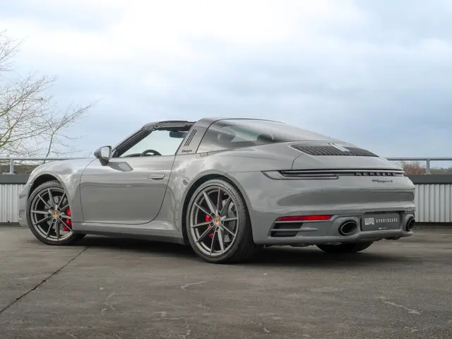 Porsche 911 Targa 4S - PTS China Grey 2022 Benzine 5