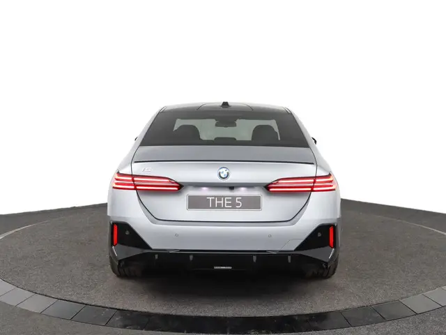 BMW i5 Sedan M60 xDrive 2025 Elektrisch 84