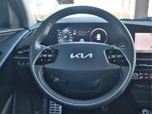 Kia Niro EV ExecutiveLine 64.8 kWh 2024 Elektrisch 9