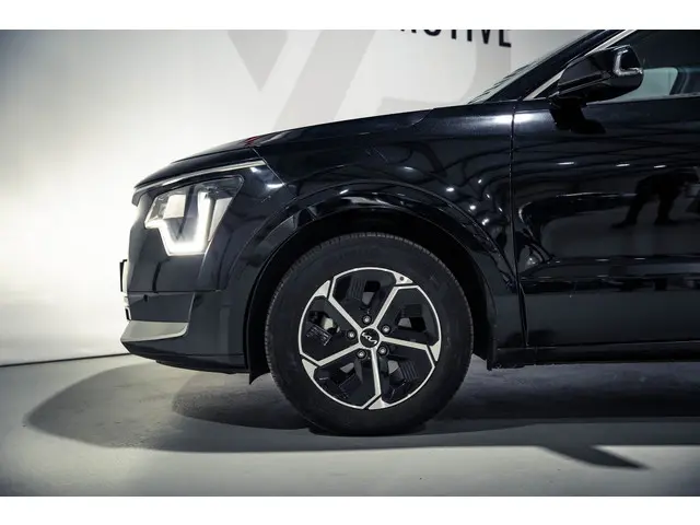 Kia Niro 1.6 GDi Hybrid DynamicLine 2023 Hybride Benzine 9