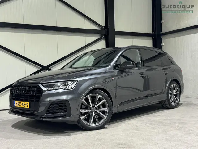 Audi Q7 55 TFSIe quattro S-LINE 2020 Hybride Benzine