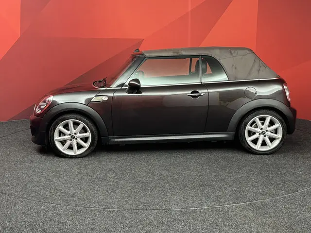 MINI Cooper S Cabrio Mini 1.6 Chili 2013 Benzine 16