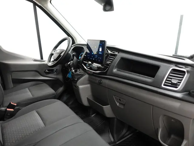 Ford Transit 290 2.0 TDCI L2H2 Trend 2024 Diesel 37