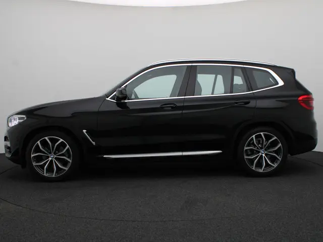 BMW X3 sDrive20i 2020 Benzine 4