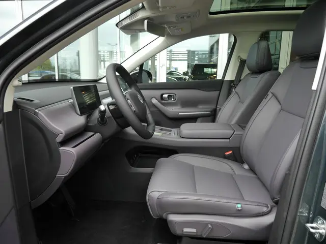Leapmotor C10 REEV Design 28.4 kWh 2025 Hybride Benzine 7