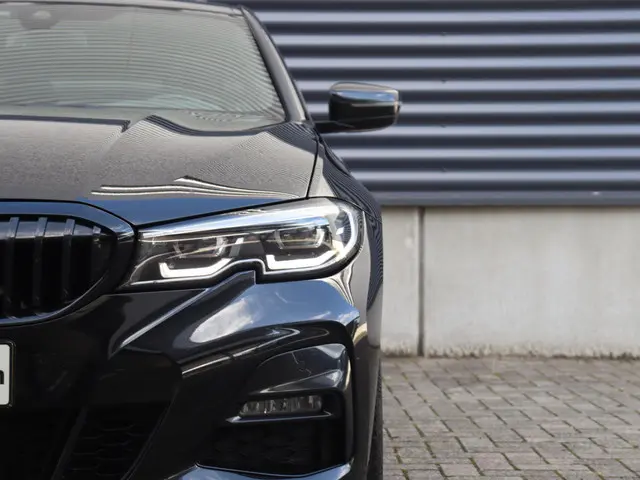 BMW 3 Serie Sedan 318i 2021 Benzine 35