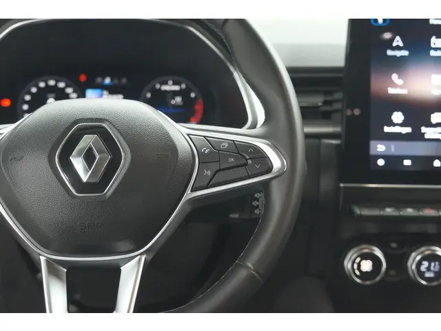 Renault Captur TCe 90 Techno 2024 Benzine 36
