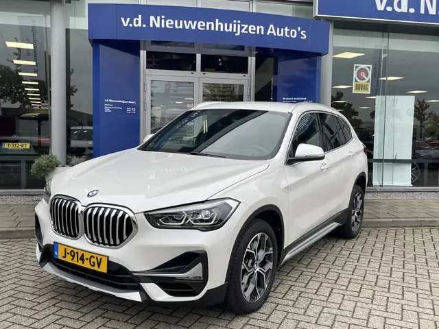 BMW X1 sDrive20i High Executive 2020 Benzine 2