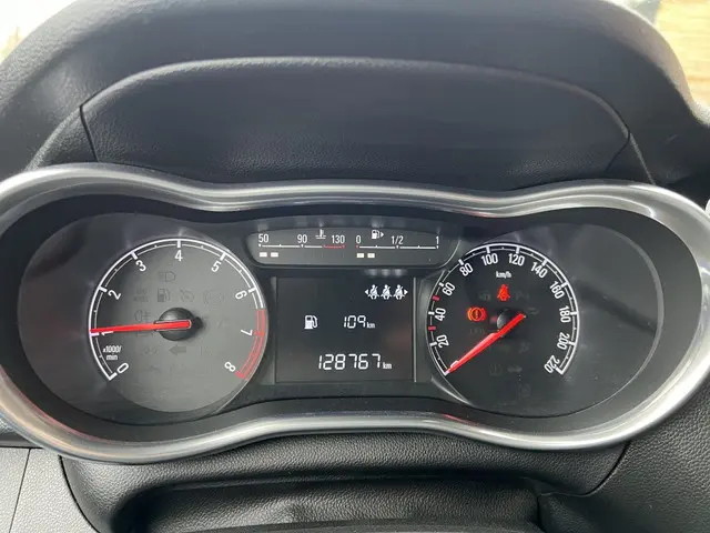 Opel KARL 1.0 ecoFLEX Cosmo 2015 Benzine 17