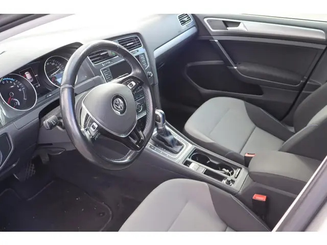 Volkswagen e-Golf e-Golf 2016 Elektrisch 2