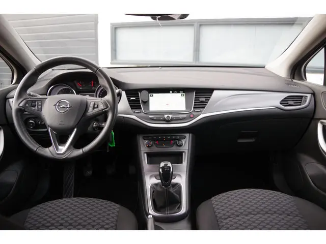 Opel Astra Sports Tourer 1.2 Edition 2020 2020 Benzine 21