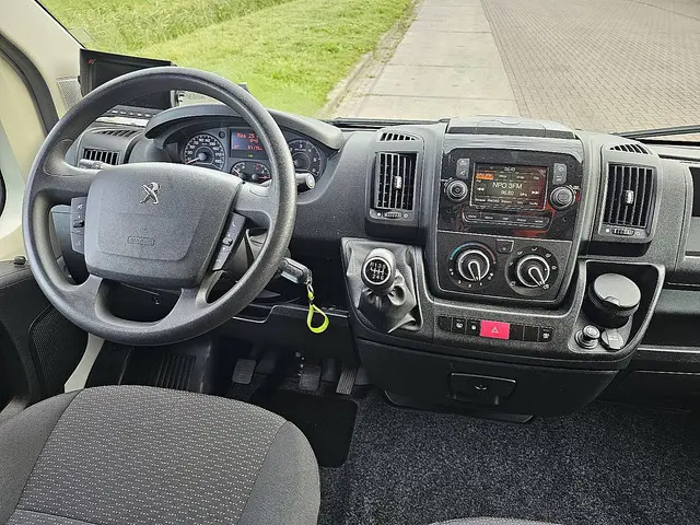 Peugeot Boxer 2.2 2022 Diesel 8