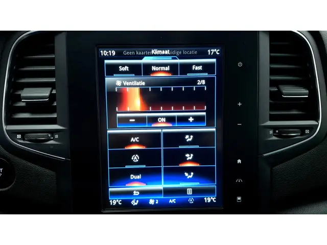 Renault Mégane Estate 1.3 TCe Bose 2018 Benzine 15