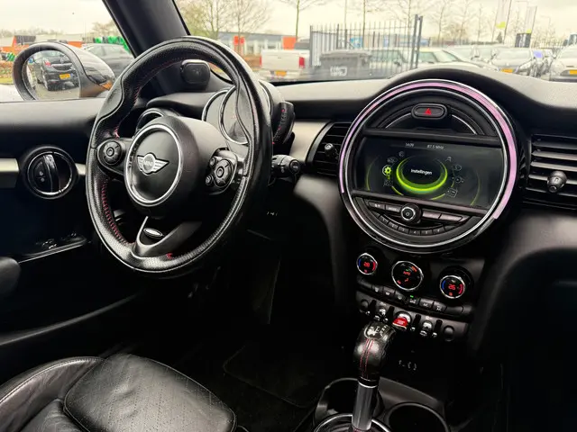 MINI Cooper S Mini 2.0 Salt 2015 Benzine 19