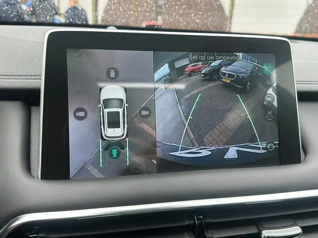 MG EHS 1.5 TGDI Luxury 2023 Hybride Benzine 25