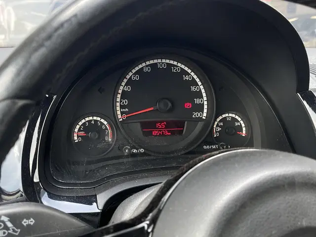 Volkswagen up! 1.0 high up! 2012 Benzine 15