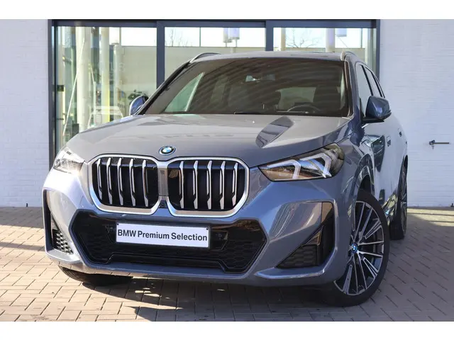 BMW X1 xDrive30e 2023 Hybride Benzine 18