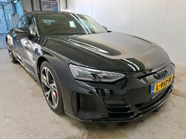 Audi e-tron GT 2