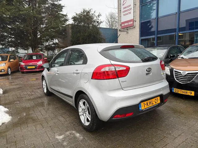 Kia Rio 1.2 CVVT Comfort Pack, APK 08/26 2013 Benzine 3