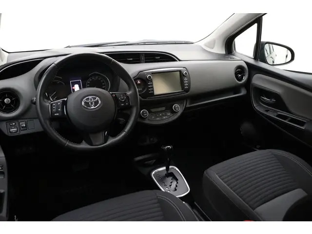 Toyota Yaris 1.5 Hybrid Aspiration 2018 Hybride Benzine 13