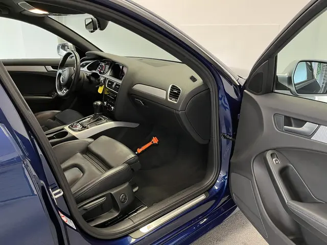Audi A4 Avant 1.8 TFSI 3x S-line 2012 Benzine 17