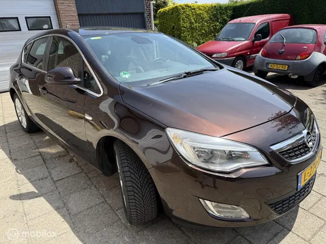 Opel Astra 1.4 Turbo Edition 2012 Benzine 6