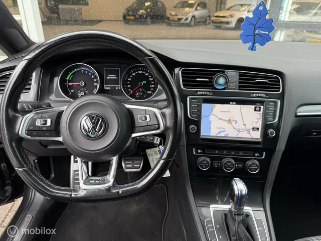 Volkswagen Golf 1.4 TSI GTE 2015 Hybride Benzine 18