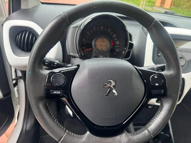 Peugeot 108 1.0 VTi Active 105.000 KM 2014 Benzine 17