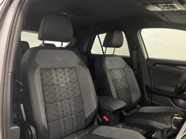 Volkswagen T-Roc 1.5 TSI R-Line 2025 Benzine 3