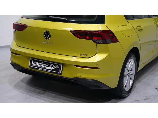 Volkswagen Golf 1.5 eTSI Life Business 2023 Benzine 13