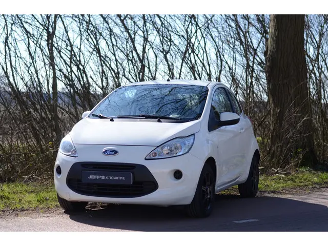 Ford Ka 1.2 Champions Edition start/stop 2013 Benzine