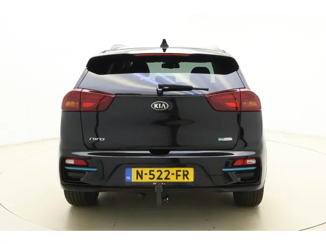 Kia e-Niro ExecutiveLine 64 kWh 2021 Elektrisch 11