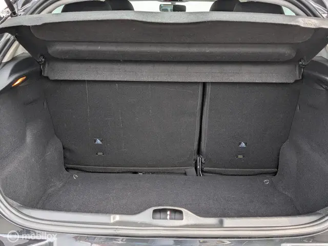 Citroën C4 Cactus 1.2 PureTech Feel 2018 Benzine 10