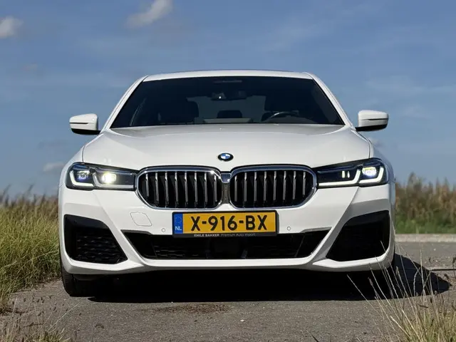 BMW 5 Serie 530d M-Sport 2023 Diesel 22