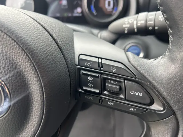Toyota Yaris 1.5 Hybrid Executive 2021 Hybride Benzine 11