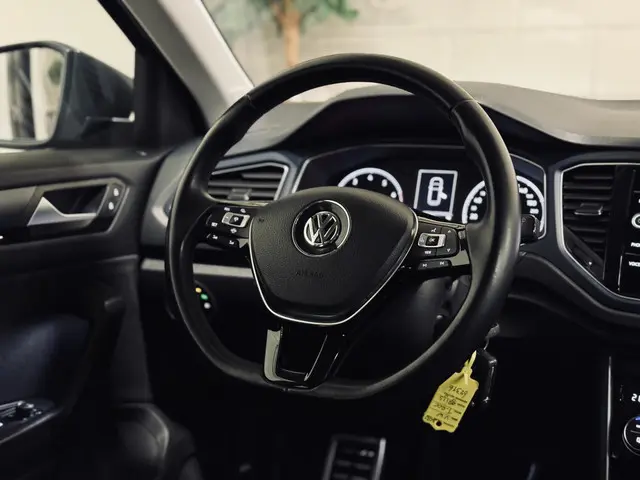 Volkswagen T-Roc 1.0 TSI United 2021 Benzine 25