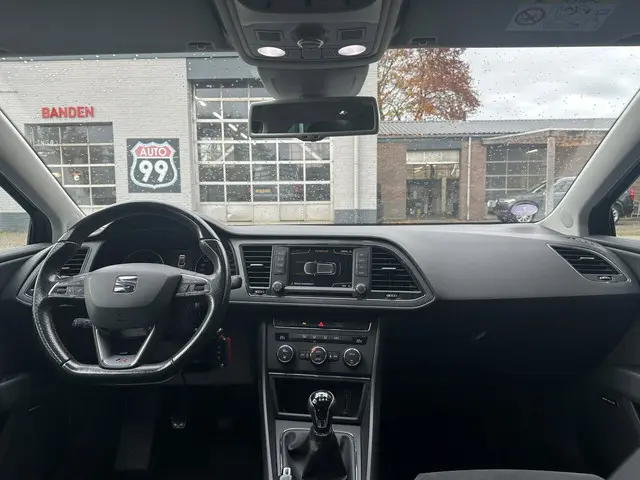 SEAT Leon ST 1.4 EcoTSI FR Connect 2015 Benzine 15