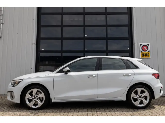 Audi A3 Sportback 35 TFSI Advanced edition 2021 Benzine 3