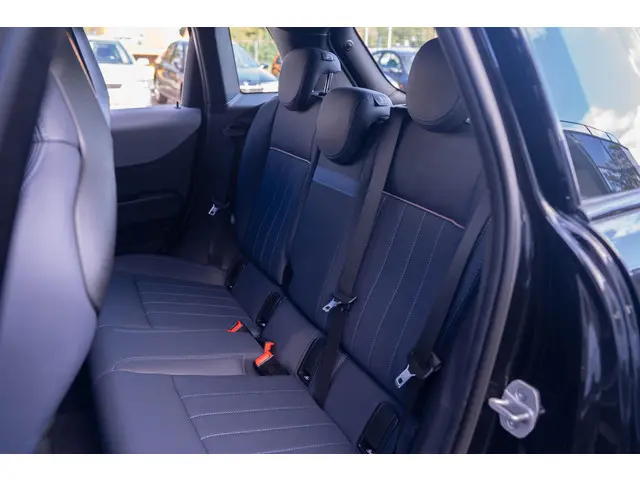 MINI 5-Deurs Mini 1.5 Cooper C Classic XS 2025 Benzine 37