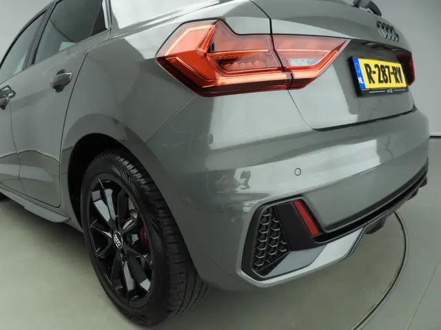 Audi A1 Sportback 35 TFSI S edition 2022 Benzine 36