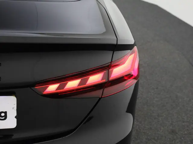 Audi A5 Sportback 35 TFSI/150PK S edition 2022 Benzine 35