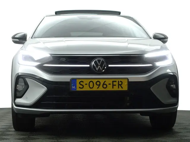 Volkswagen Taigo 1.0 TSI R-Line- 2023 Benzine 30
