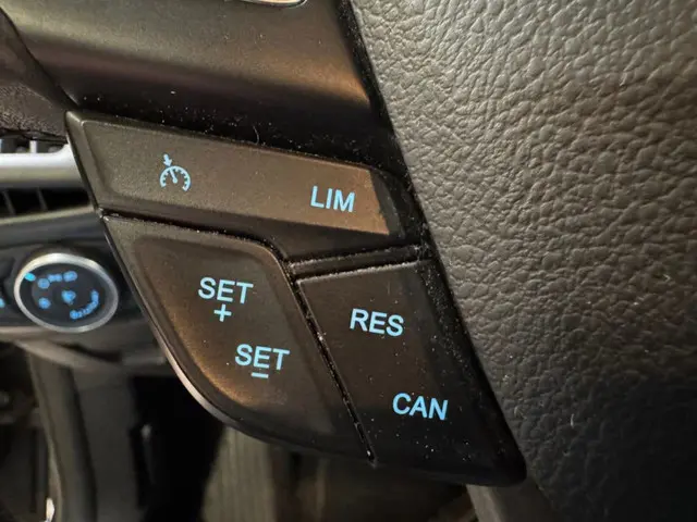 Ford Focus 1.0 Titanium Edition 2016 Benzine 11